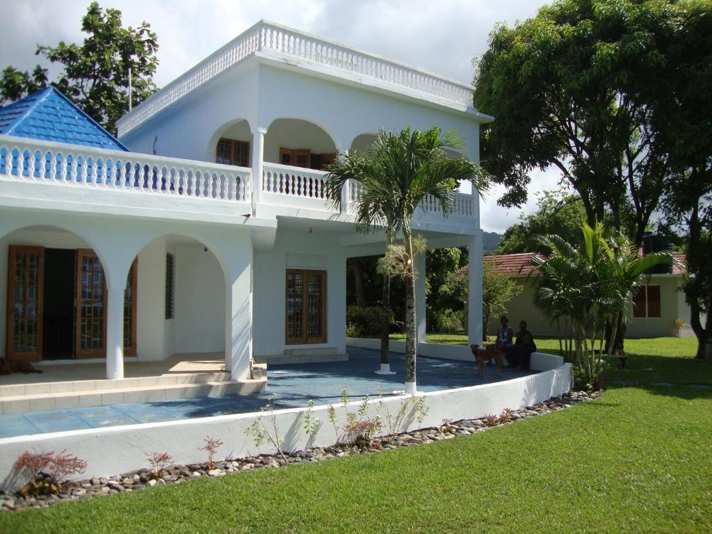 By The Sea Vacation Home And Villa Port Antonio Ruang foto