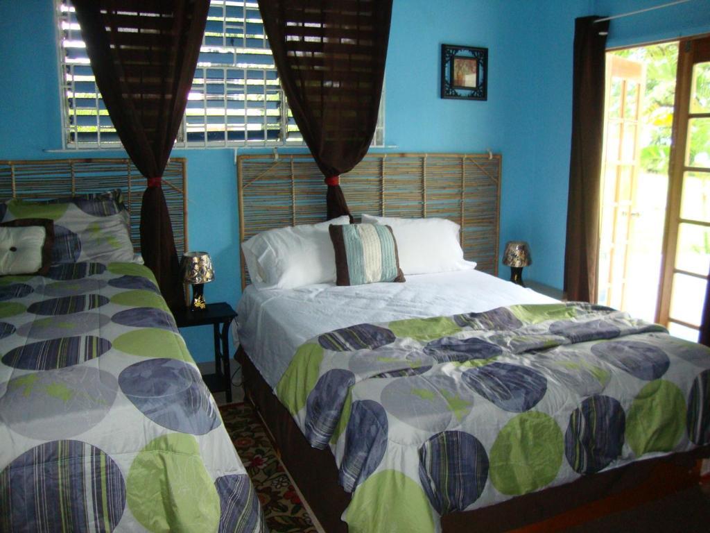 By The Sea Vacation Home And Villa Port Antonio Ruang foto