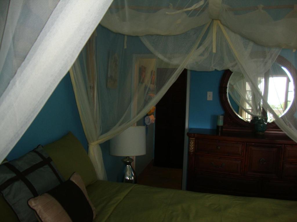 By The Sea Vacation Home And Villa Port Antonio Ruang foto